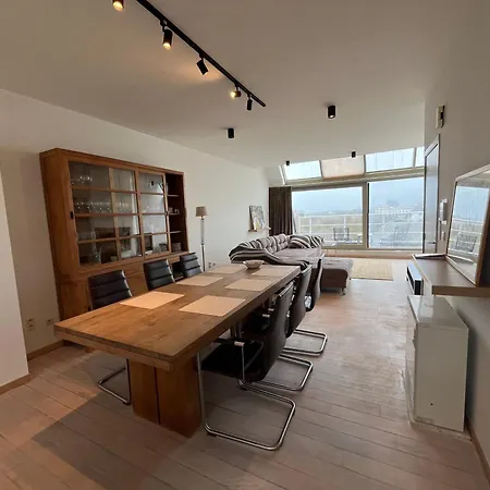 Penthouse De Vaughan -luxe Met Zeezicht Lejlighed *