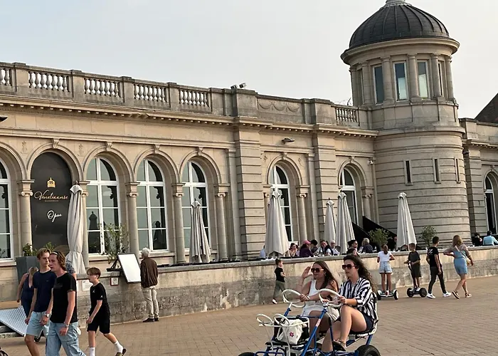 公寓 Penthouse De Vaughan -luxe Met Zeezicht 奥斯滕德