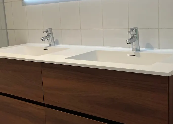 Penthouse De Vaughan -luxe Met Zeezicht *