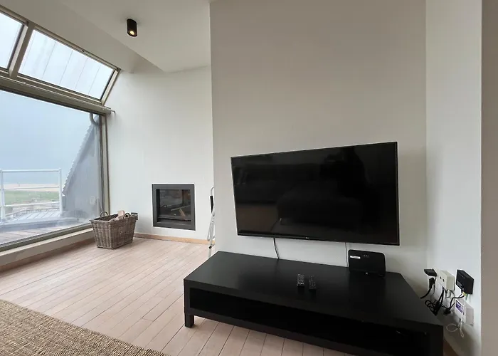 Penthouse De Vaughan -luxe Met Zeezicht