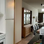 דירה Penthouse De Vaughan -luxe Met Zeezicht *