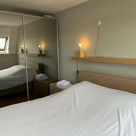 Apartamento Penthouse De Vaughan -luxe Met Zeezicht