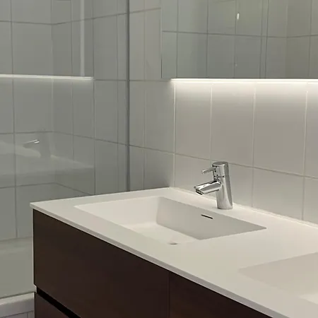 Apartamento Penthouse De Vaughan -luxe Met Zeezicht